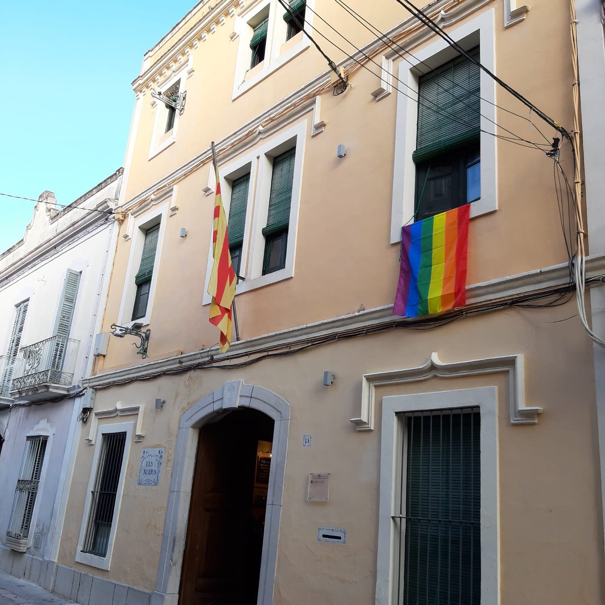xulius's tweet photo. Els Xulius amb el dia de l' #orgullgay 2020 #gaypride 
@ElPuntR #SpRibes #FMSantPere20 https://t.co/AaLUVqJcUr