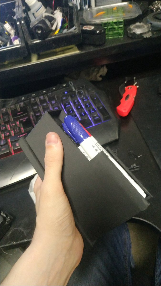 They call me Sharpie shooter
Why?
Well...