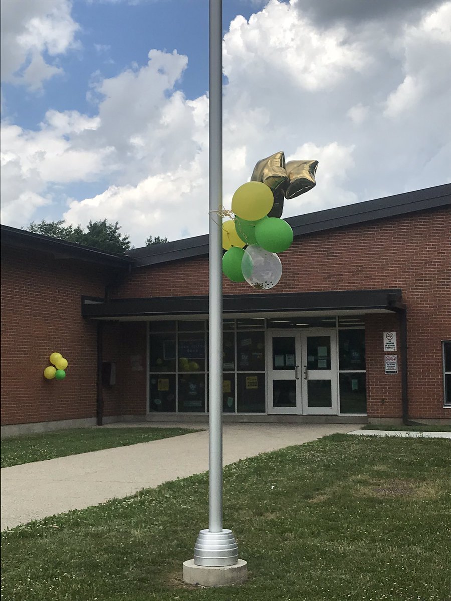 Congratulations to the Lord Nelson 2020 graduates!! #gogoldforgrads
Congratulations and all the best in Grade 9! We are so proud of you all! 🎉