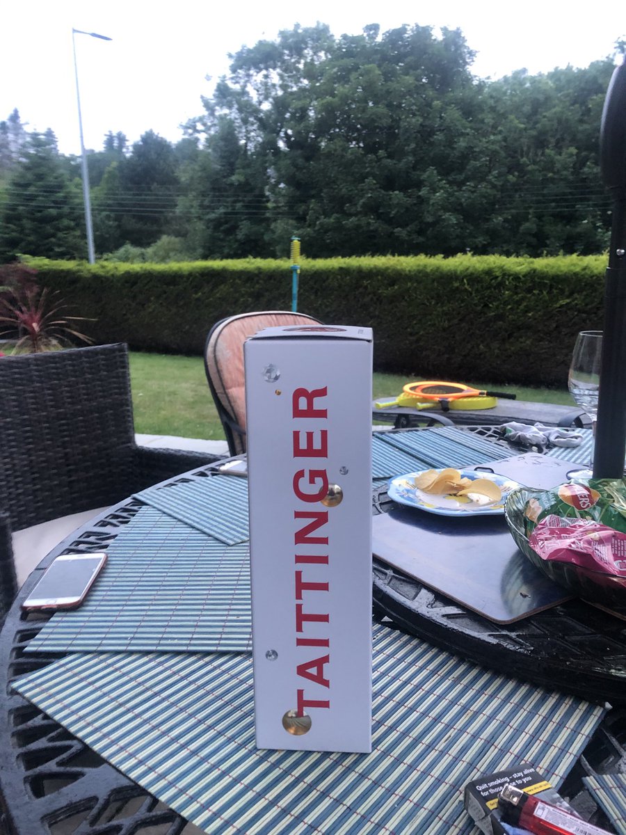 kpm02's tweet image. Getting ready #Liverpool fc