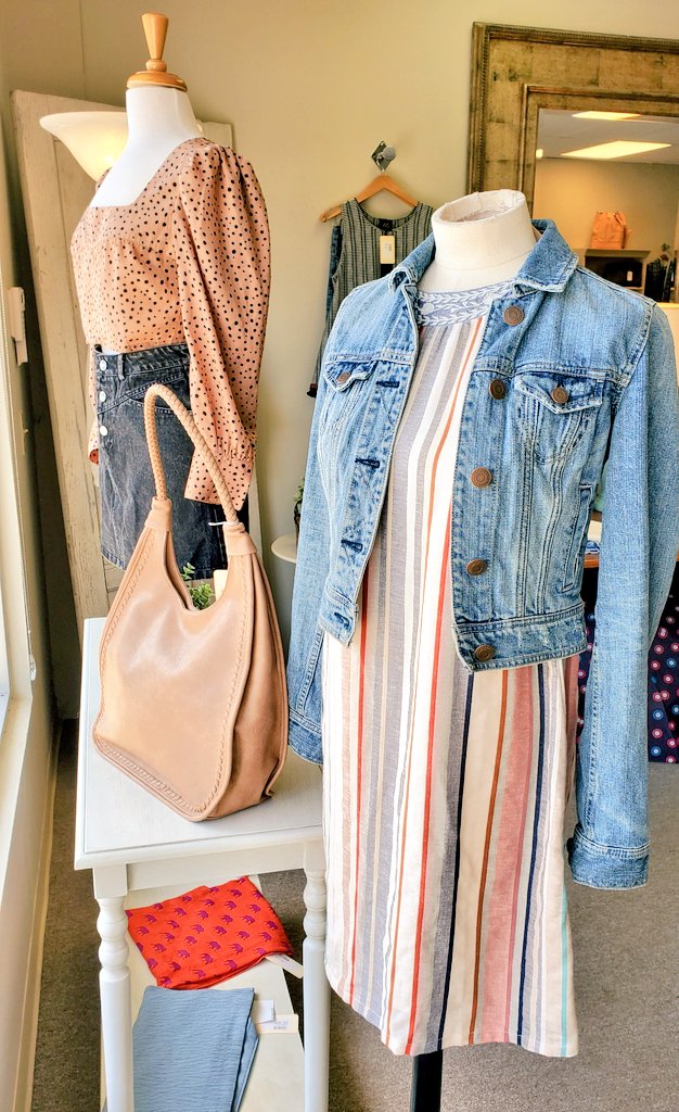 Open for shopping! We are restocked with your favorite brands! #shopsmall #consignment #thrifty  #oldsaybrook #mainstreet