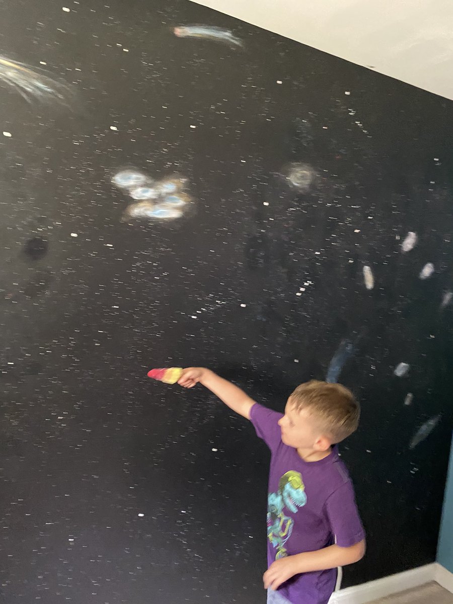 MeaghenP_PUNC21's tweet photo. Newly painted Space wall with his rocket lolly #spaceboy #spaceobsessed #spacebedroom #learningaboutspaceinhissleep @siobhanbradsMCA https://t.co/LZbCjau14k