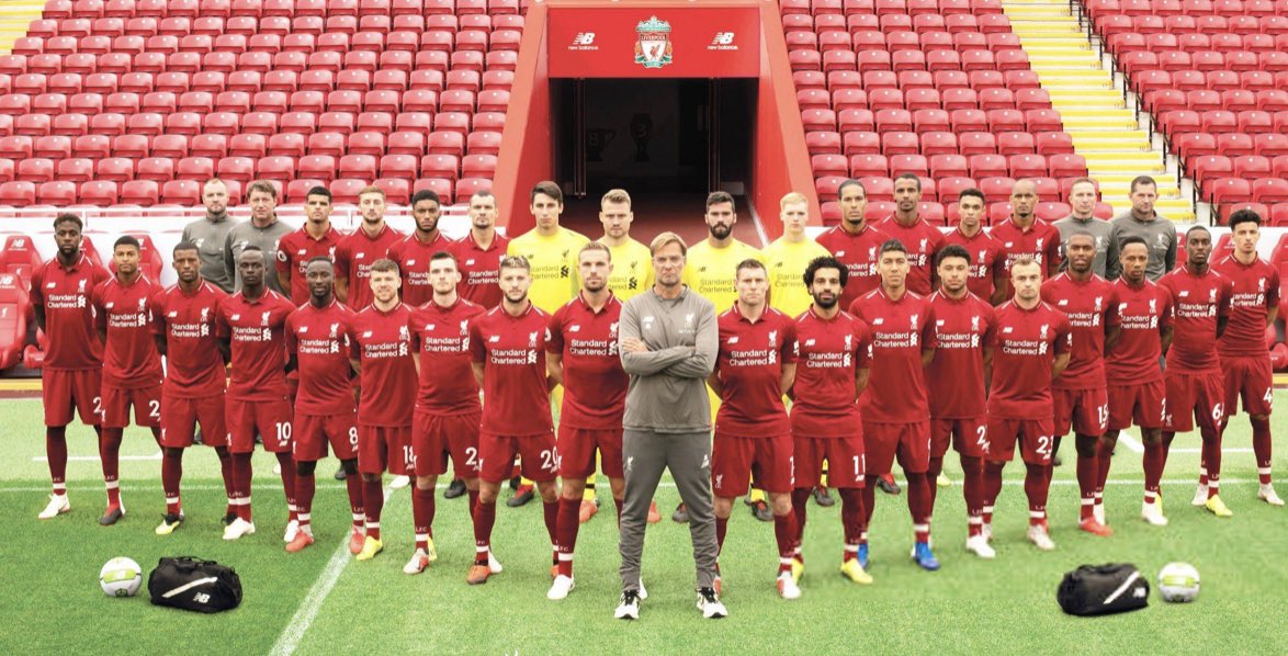 👏🏻 🎉 Champions of England with seven games to spare... what an effort by an amazing group!! It’s been superb to watch... outstanding!! 👏🏻 🎉 #YNWA #LFC