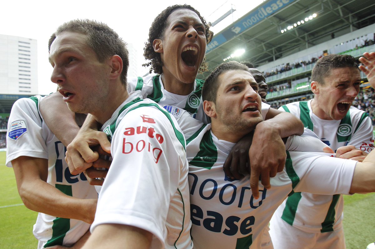 C H A M P I O N S 🏆

Congrats <a href="/LFC/">Liverpool FC</a> and <a href="/VirgilvDijk/">Virgil van Dijk</a> 💚

#PremierLeague