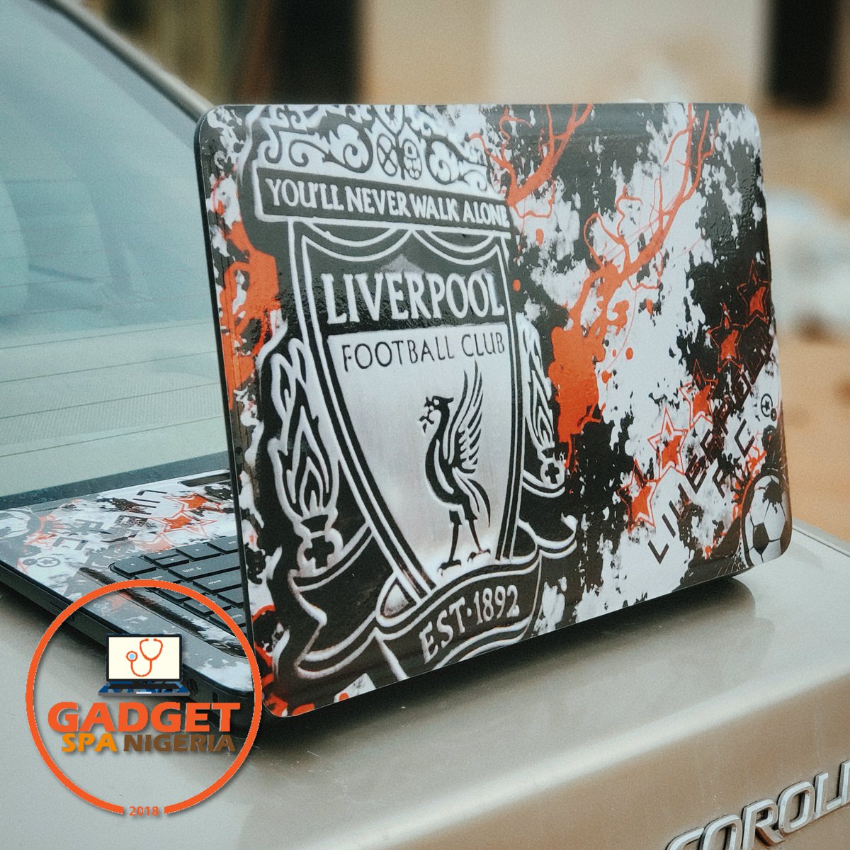 gadgetspa_'s tweet photo. We make the best gadget skins in the country 
Phone skin : 3000
Laptop skin: 4500

- Easily removable and replaceable✔
- Custom designs✔
- Scrath resistant ✔
SEND US A DM NOW!!!!
OR CALL: ☎️ 07016701657 
#FootballisBackWithSTAR #dontleavemechallange
#Liverpool https://t.co/AvhzsgzsXc