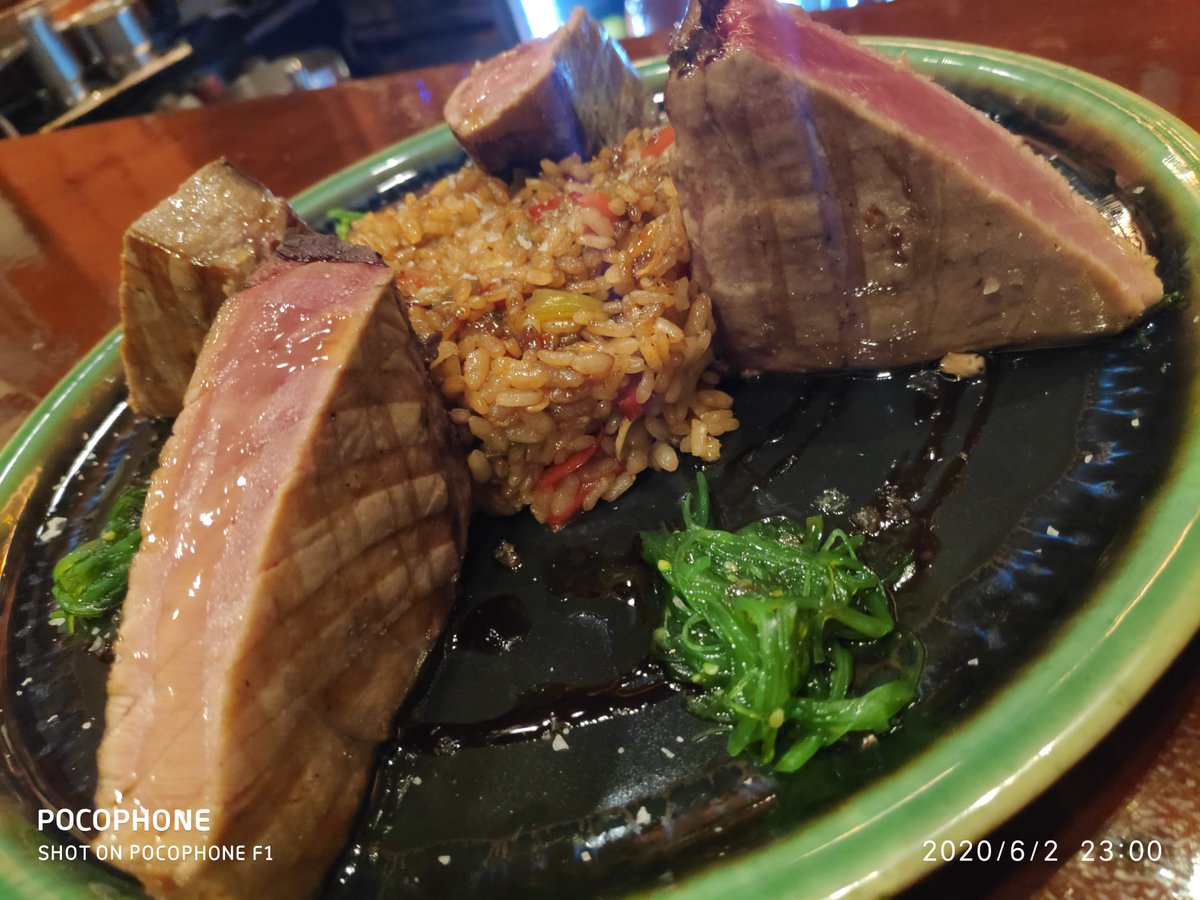 Estamos en temporada de atún. ¿Qué os parece este plato de atún de almadraba a la plancha?