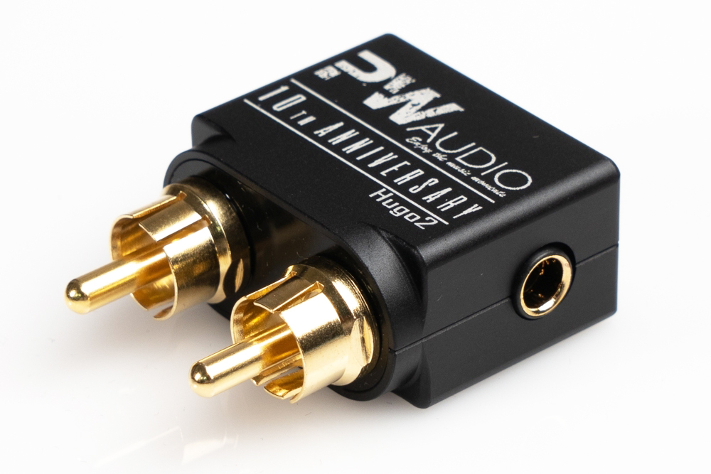 FUJIYAAVIC's tweet photo. 【特報】PW AUDIOの4.4mm出力アダプターにAK用に続き「SONY PHA-3」「CHORD Hugo」「CHORD Hugo 2」用が登場!これらモデルのユーザーも4.4mm5極バランス接続を可能にする優れ小物を見逃すな! #pwaudio #Hugo #hugo2 #pha3 https://t.co/CrtDxtzAN9 https://t.co/B8G3GQysSx
