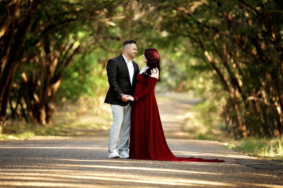 KSalz0417's tweet photo. God made a woman, fall for a man. 
I will love you until the end of my days and I cannot WAIT to be your wife 💕 #296days #soontobesalzarulo @TTV_GSALZ https://t.co/XLKRVqx6TT