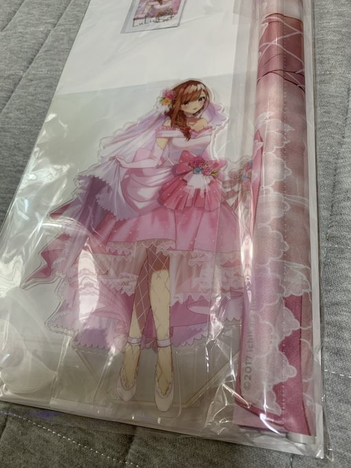 驚きの価格が実現 鈴原るる ジューンブライドグッズ キャラクターグッズ Www Farmersmarket Qa