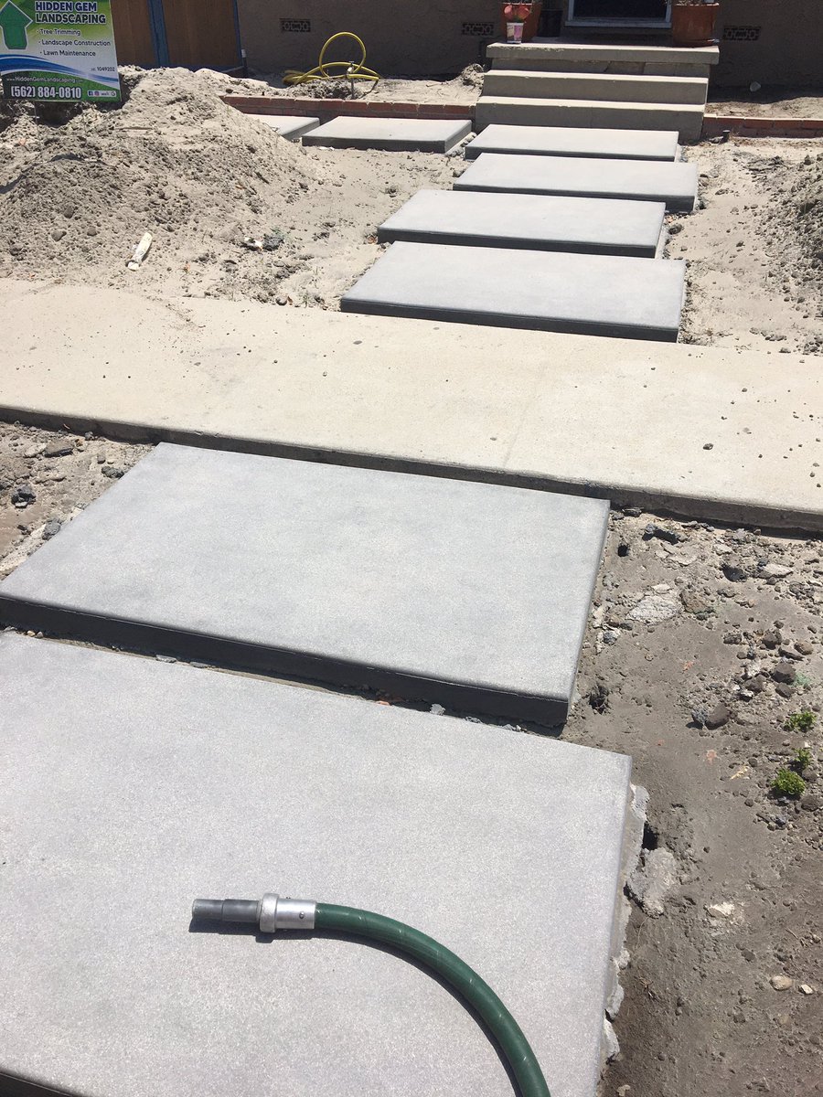 concreteblast's tweet photo. Making top cast look better #sandblastedconcrete #alliedsandblasting #concrete #sandblasting #sandblast #mobilesandblasting #alliedsandblasting #landscapedesign #localbusiness #entrepreneur #marketing #SEO #concrete #construction #create #artist https://t.co/zDU5yy7Ino