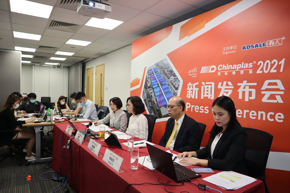 CHINAPLAS's tweet photo. Happy Friday! On the last Tuesday night, CHINAPLAS's first-ever Online Press Conference was held smoothly! It all relies on the backstage - our lovely and important colleagues! Big thanks to you all!
-
#TGIF #Friday #BehindTheScene #pressconference #Adsale #ImpressionOfChinaplas https://t.co/bNfzOL68t9