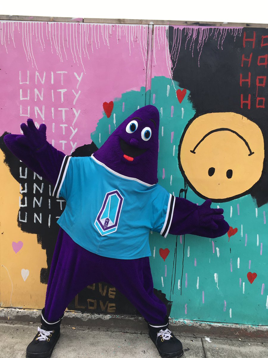 HUGS