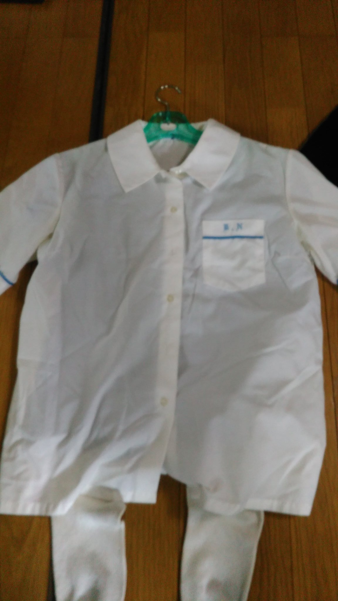 武蔵野線 制服売ります ヤフオクで取引出来る頃に制服をコレクションしていましたが 長期保管していましたが保管場所が無くなったので処分する事にしました 画像は後日 アップした後興味ある方は条件等dmください 品川女子 渋谷女子 専大松戸