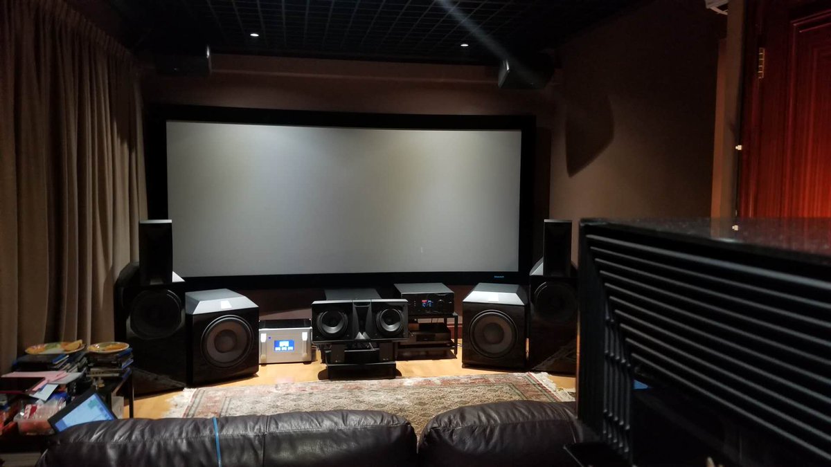 richcoln's tweet photo. The ISP MK2 Immersive AV (Preamp)Processors and PA 16 MK2 16 channel high power amplifier from #stromaudio of France.
#stormaudiofr #audio #homecinema #hiend #enjoy #ilovehifi #technology #Sound #luxury #lifestyle #Immersive #DiracLive #DolbyAtmos #DTS #Auro #IMAX #BassControl https://t.co/n7Rl5gUoli