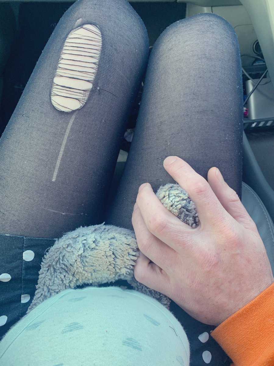 NymphetThee's tweet photo. This little girl is going on an adventure with her daddy 🥰 https://t.co/f2EV0fuZSM