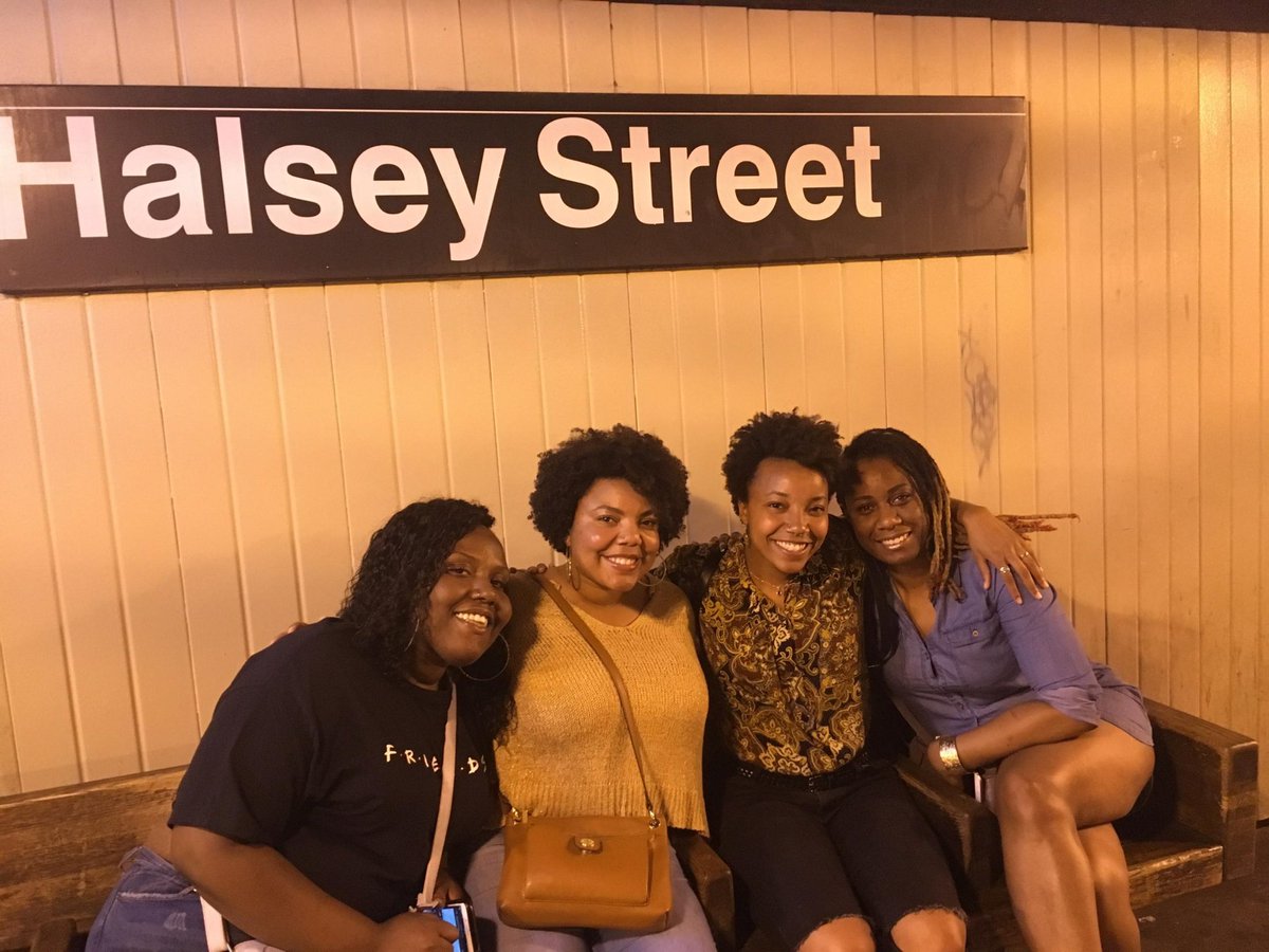NiqRobinson's tweet photo. #Robinsons #MyBloodsisters #Fatherside https://t.co/6PxCMXoguj