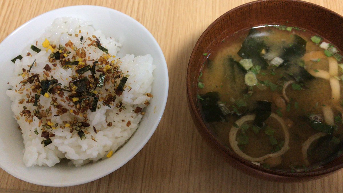 おはようございます
今日の朝ごはんです
#ツナ暮らし