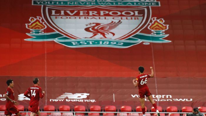 abcsport's tweet photo. The crowning of King Klopp — or how Liverpool's mentality monsters got their mojo back: 
https://t.co/dv80emEoz1 #EPLTitle #LFC @LFC  @Sporting_Tragic (Pic:AP) https://t.co/2p2CjiOGXf
