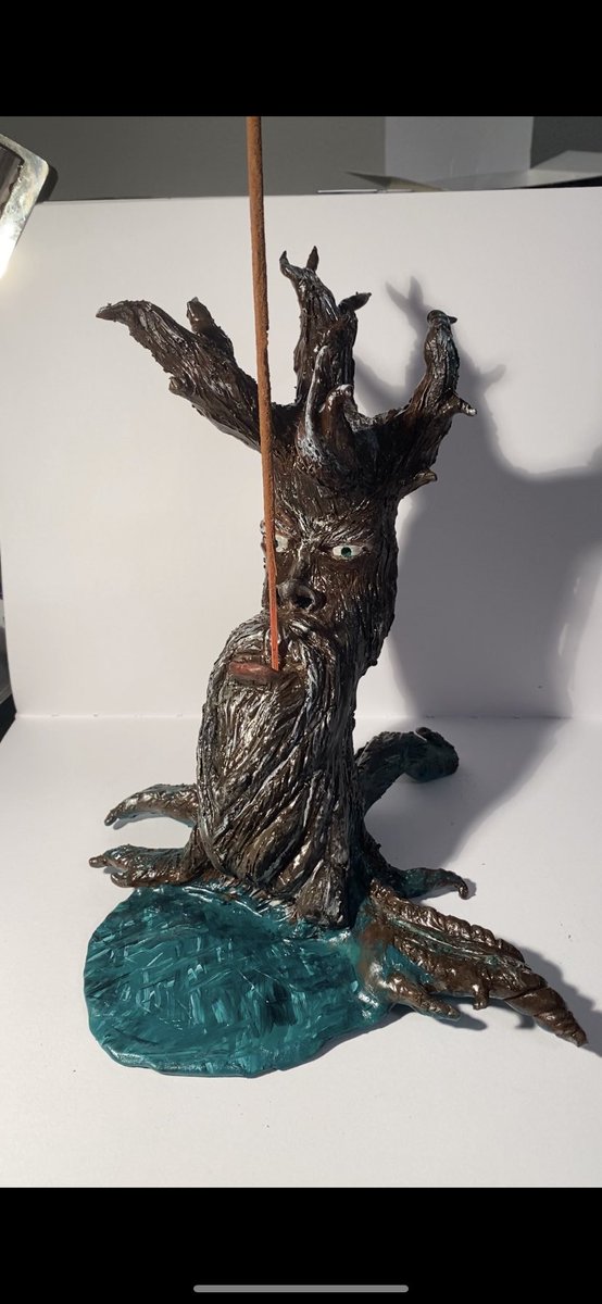 DeasyBrenden's tweet photo. New custom incense holder! Show some love Retweet and like!! @Sethrogen  #ArtistsSupportingArtists #polymerclay #incenseholder https://t.co/pSCcIP5Ud5