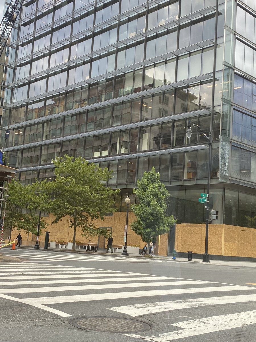 But my Uber from Arlington dropped me off in the wrong place so I have quite a walk to where I think the protests are actually supposed to be lol. In the meantime I’ll just be taking pictures of what I see