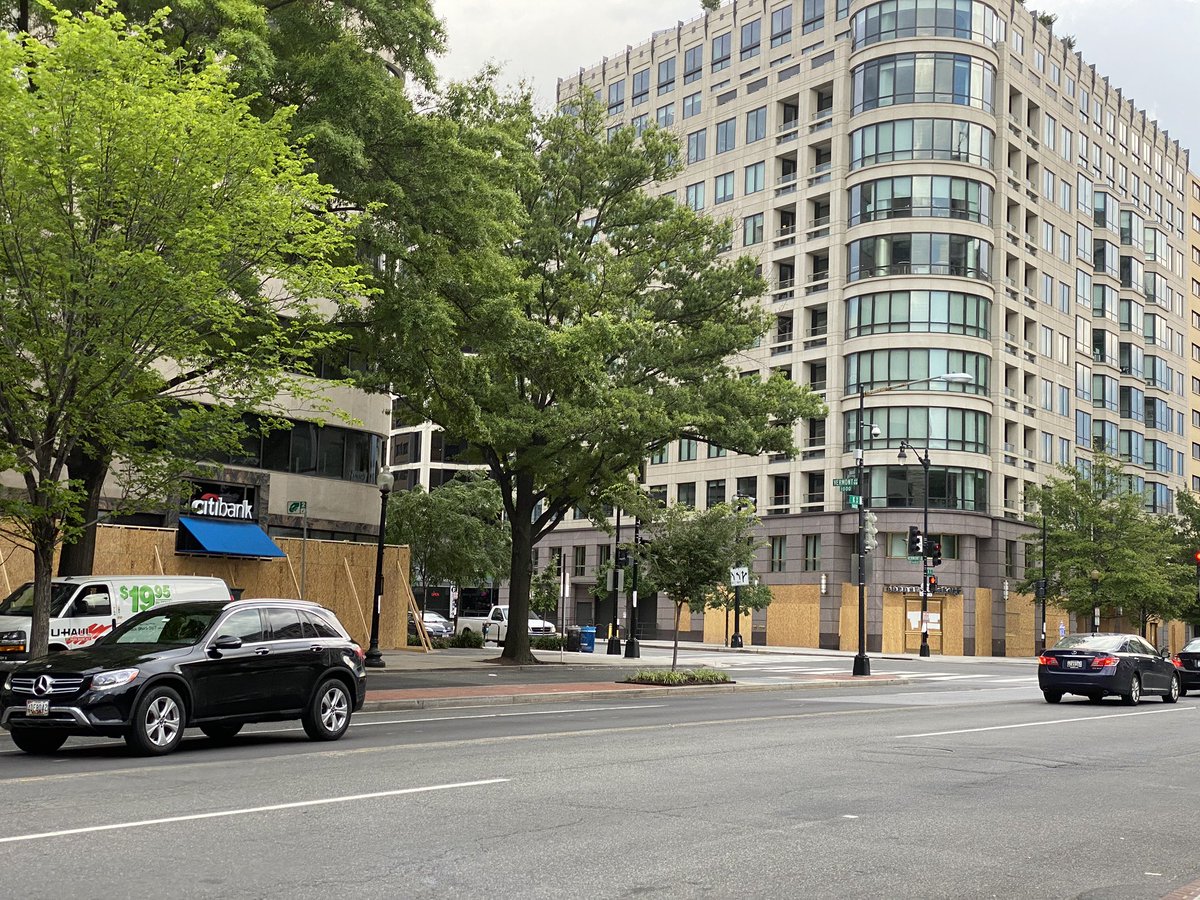 But my Uber from Arlington dropped me off in the wrong place so I have quite a walk to where I think the protests are actually supposed to be lol. In the meantime I’ll just be taking pictures of what I see