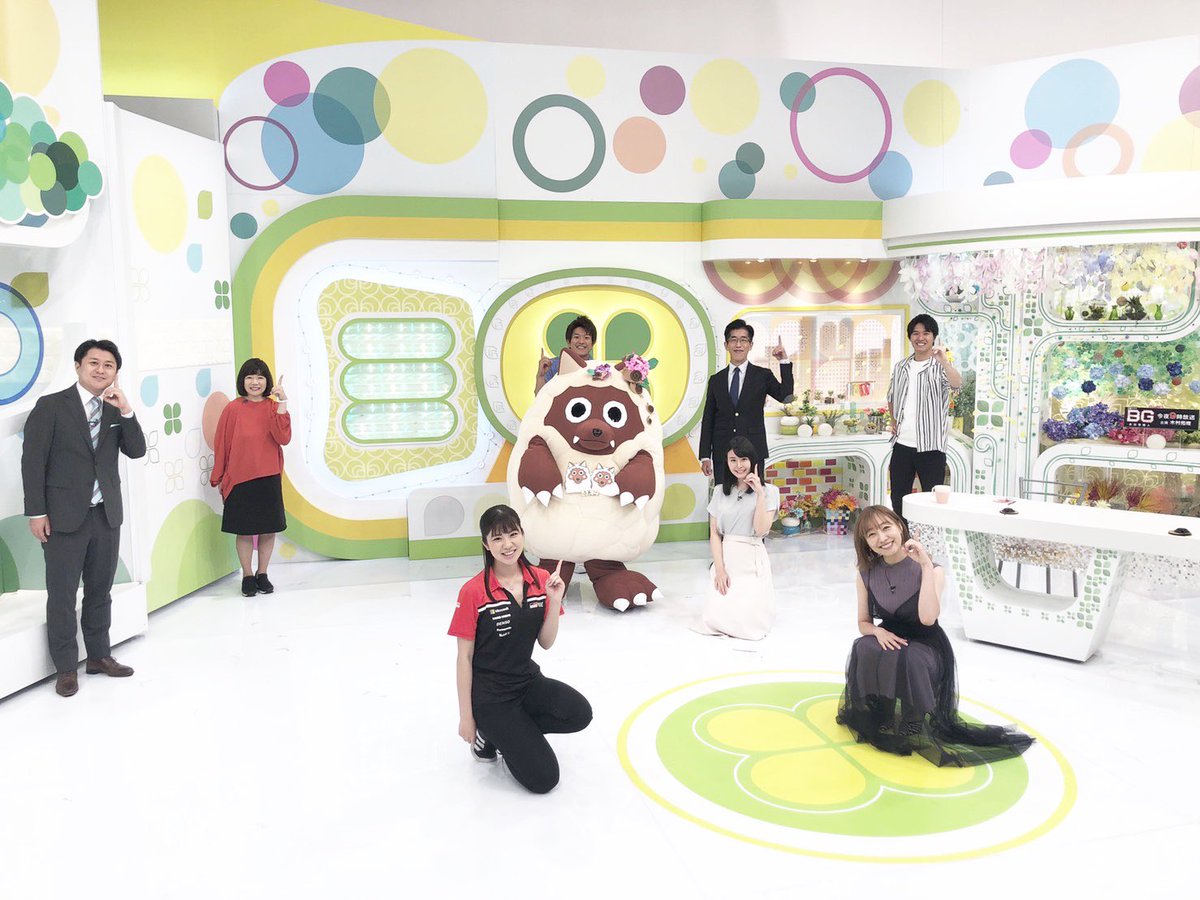 dasuwaikaa's tweet photo. 昨日のドデスカで元祖SKE48チームEリーダーの梅本まどかちゃんと共演できて胸熱でした❤️
11月のラリージャパン、応援が楽しみっ✊✨
#rallyjapan2020 #WRC #ラリージャパン
#メ〜テレ #ドデスカ
#E朝 #No1ポーズし忘れた🥺 https://t.co/9rSsDGUTFf