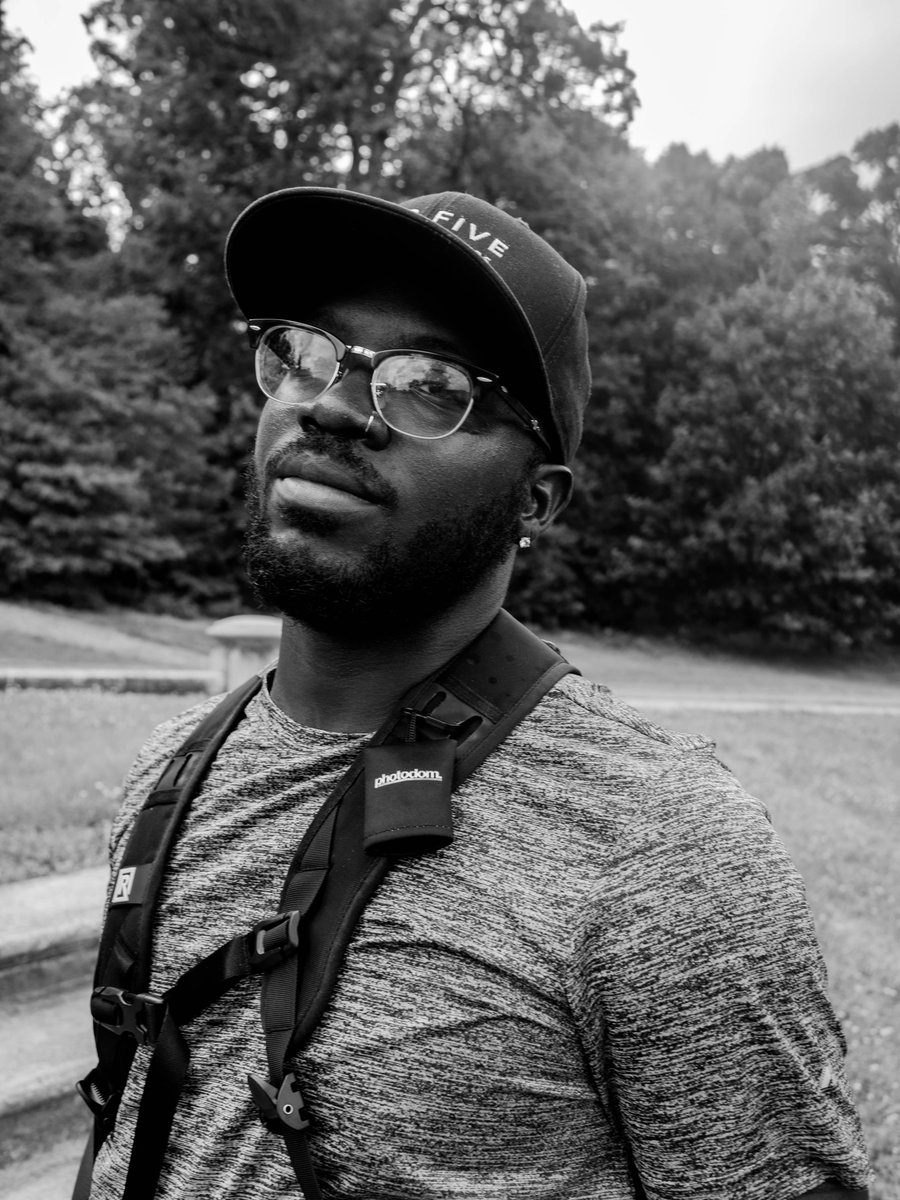 CM_Louisville's tweet photo. Meet Chris Facey! He's a photographer in New York City. For the last few years, Chris has been creating work that creates a true visual representation of Black people in America. Join us tomorrow to hear Chris participate in #CMLOU panel discussion π https://t.co/16pDO6QBNt https://t.co/lAjmBkyBpM