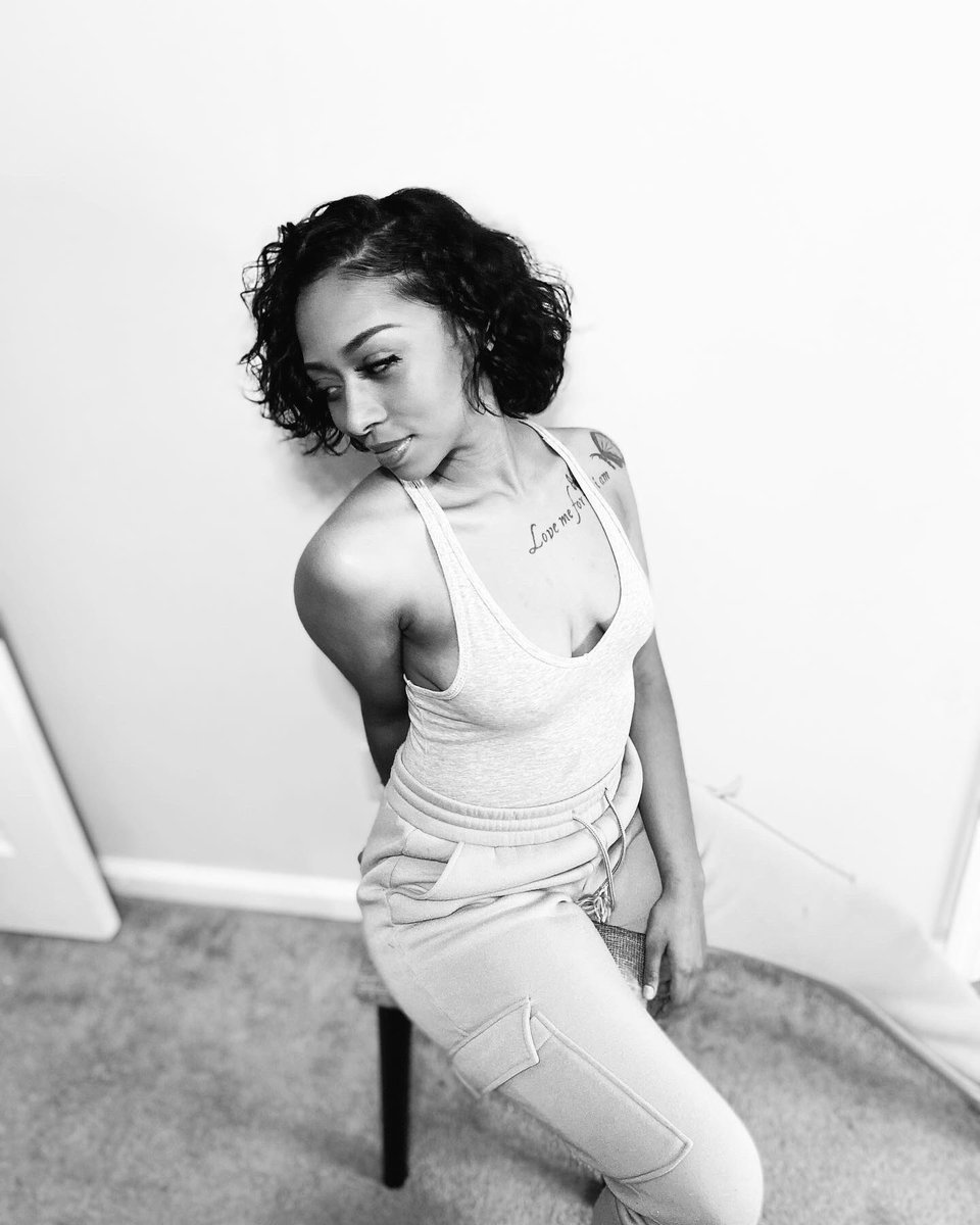 KiMariaaa's tweet image. 🖤🤍