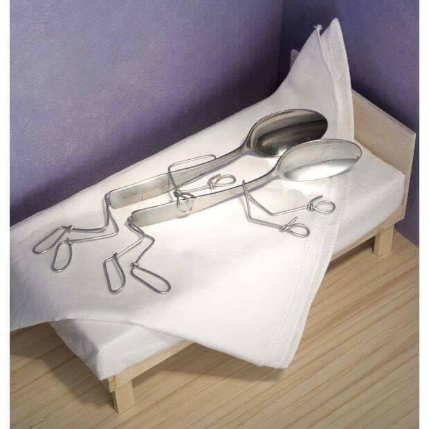 LORE_LOR's tweet photo. DORMIR DE CUCHARITA... DESCRIPCIÓN GRÁFICA ... creación de #TerryBorder https://t.co/BXQbdx7b48