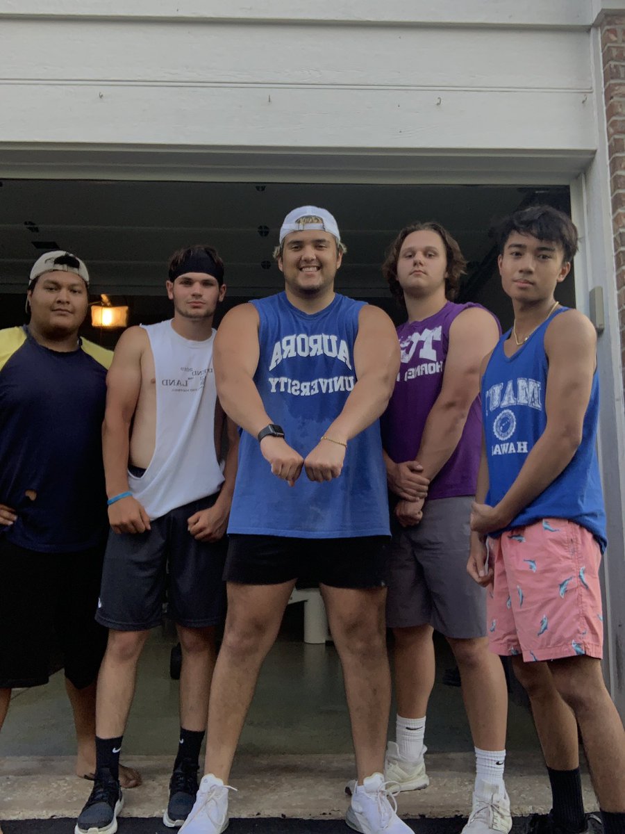 good lift w/ the boys!! <a href="/jmcintire3102/">Jack McIntire</a> <a href="/moeller_blake/">Blake Moeller</a> @BAbordo16