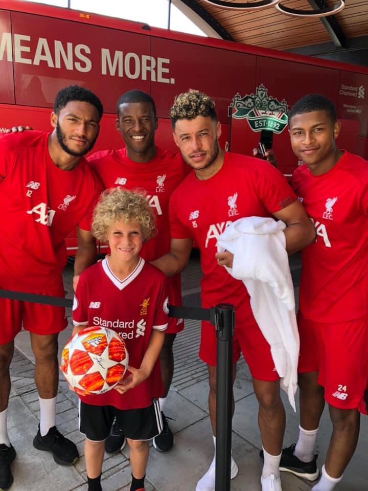 MatlackPR1's tweet photo. @LFC_PR Ad in the making! YNWA #1 champions! This is my son Liam with the boys at Notre Dame last summer. https://t.co/M9FcjMlMba