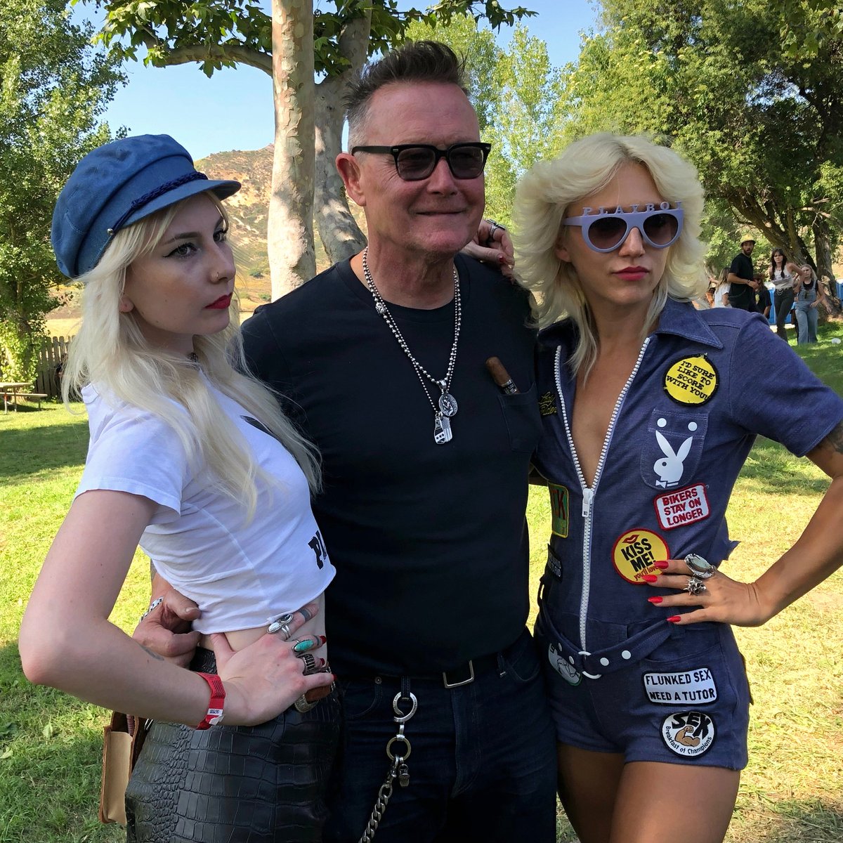 SantaClaritaHD's tweet photo. We had a blast @bornfreeshow last June. RP @ripfighter is excited to attend again this year in September. Too much fun with @crunkdevil and @aya.mermaid.yumiko @rustybutcher @sonnyboystudio @choppersmagazine
#santaclaritaharley #separatefromthepack #bornfreeshow #BF11 #BF12 https://t.co/JF038V34pI