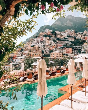 WorldTourisms's tweet photo. Positano, Italy 🇮🇹 https://t.co/RZhTO4xEkk
