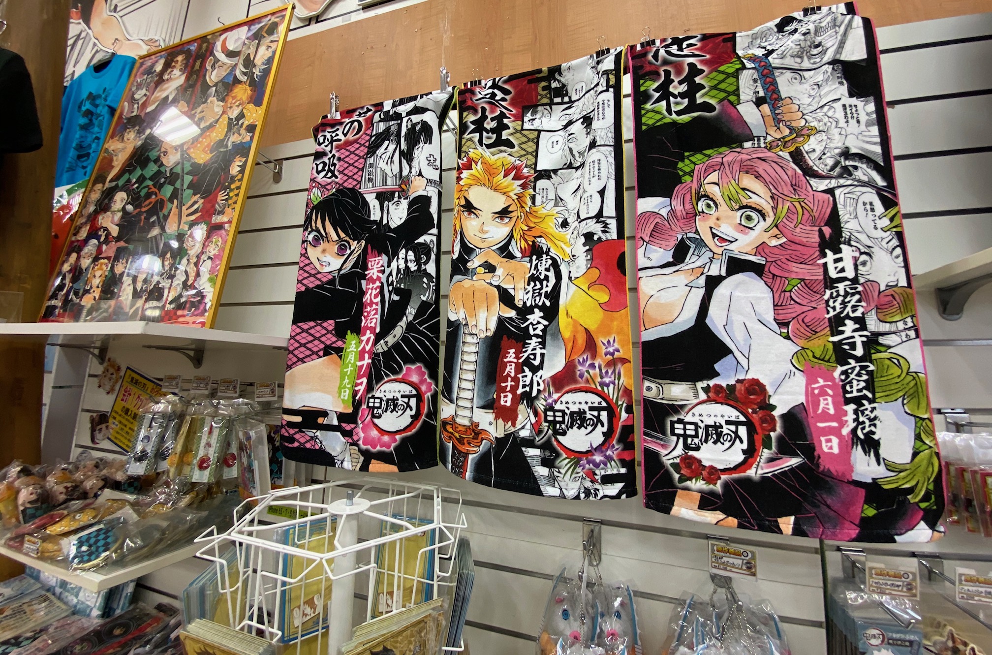 ジャンプショップ Jump Shop 公式 Jump Shop名古屋店 終日入場予約制で営業中です 入店にはチケット 無料 が必要です 当日チケットは空きがある時間帯のみ 朝9時からwebにて先着順で受け付けております お申し込みはこちら T
