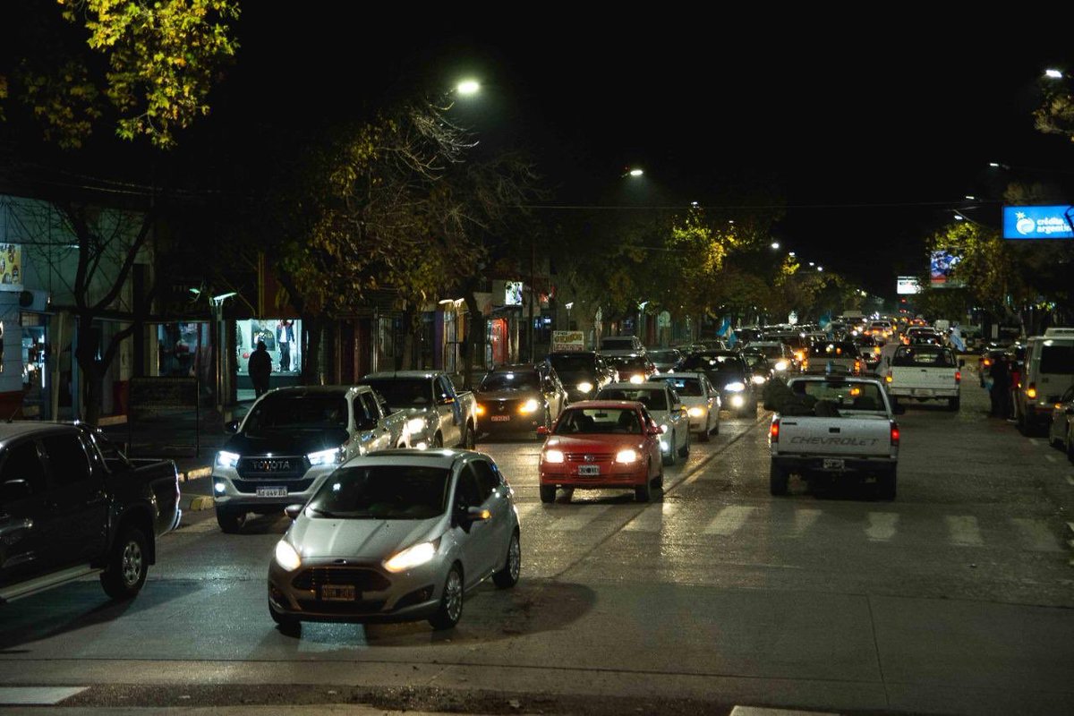 Santiagogsuarez's tweet photo. El Sur de Mendoza se levantó para decir
#PortezueloSi https://t.co/bcjZHPbDjZ