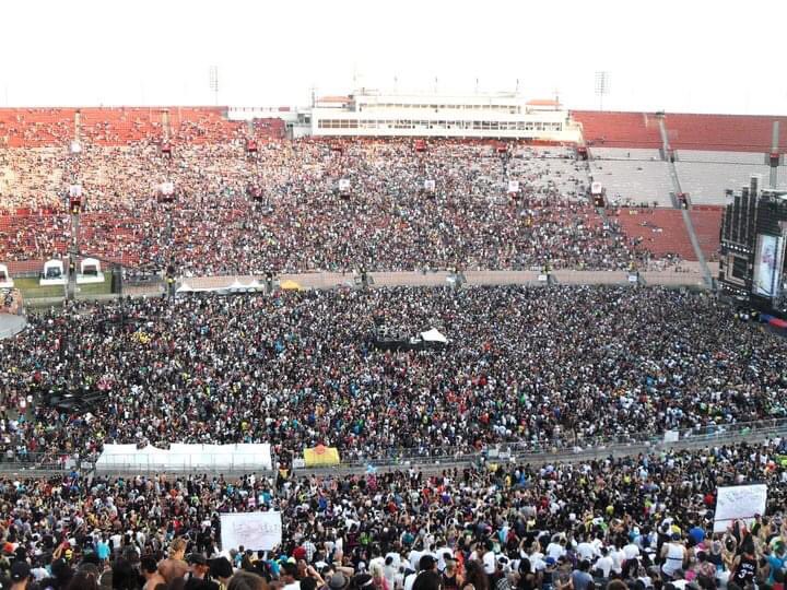 LexilouwherRU's tweet photo. @PasqualeRotella 10 years ago..my life was changed FOREVER. EDC has been Home ever since. 
Thank You for every single moment. @EDC_LasVegas @insomniacevents 
❤️🌈🌼🎪🎡
#EDC2010 #myEDCmoments #insomniac #LAColosseum https://t.co/SnrZ0Nmlfx