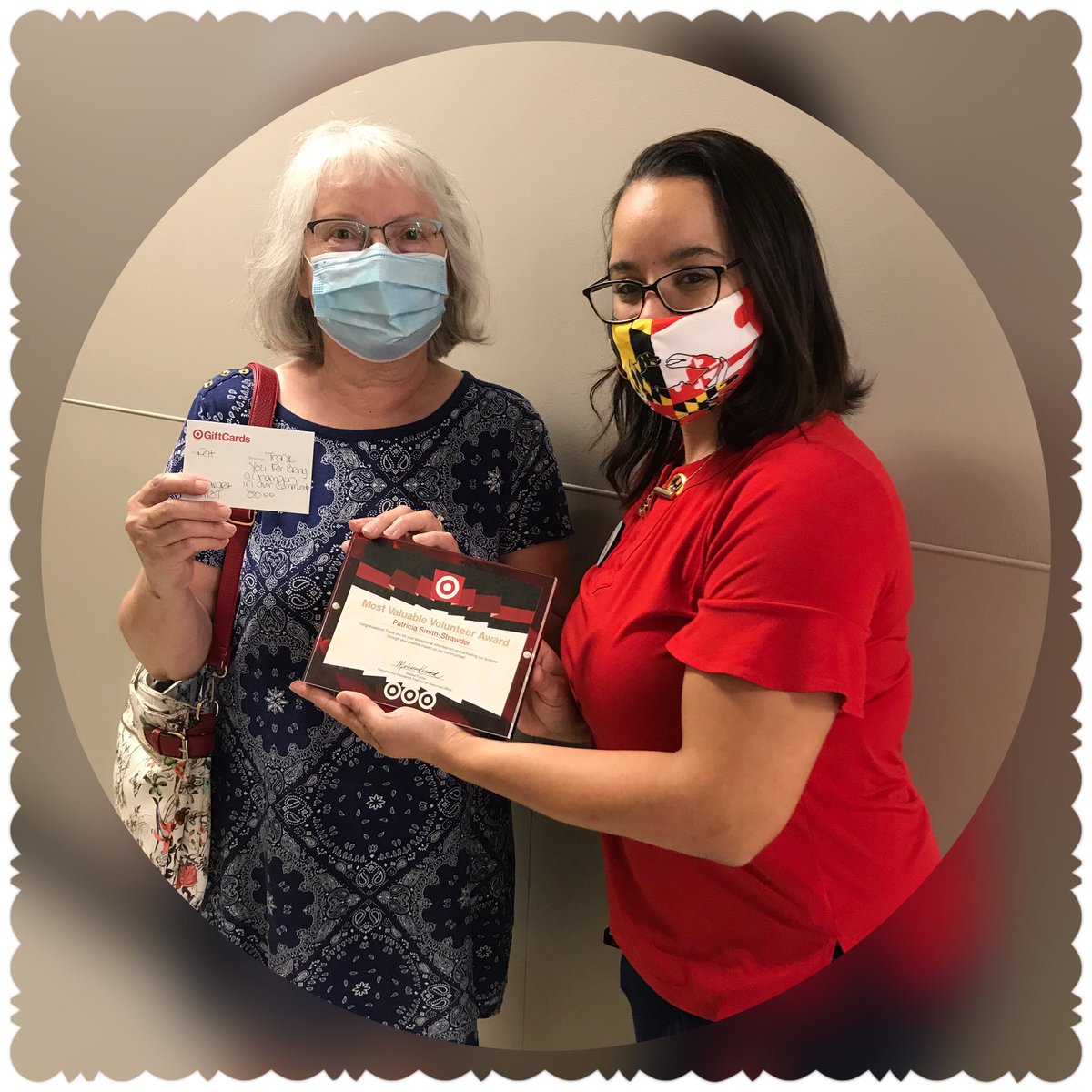 So glad to finally see Mrs. Pat to present to her an award for being our Most Valuable Volunteer!  Her dedication to our local community is remarkable! Many thanks 🙏🙏 <a href="/CourtneyDare_/">Courtney Dare</a> @Holly_Seymour6 <a href="/mudderbrother/">Monday</a> @kay_sienkowski