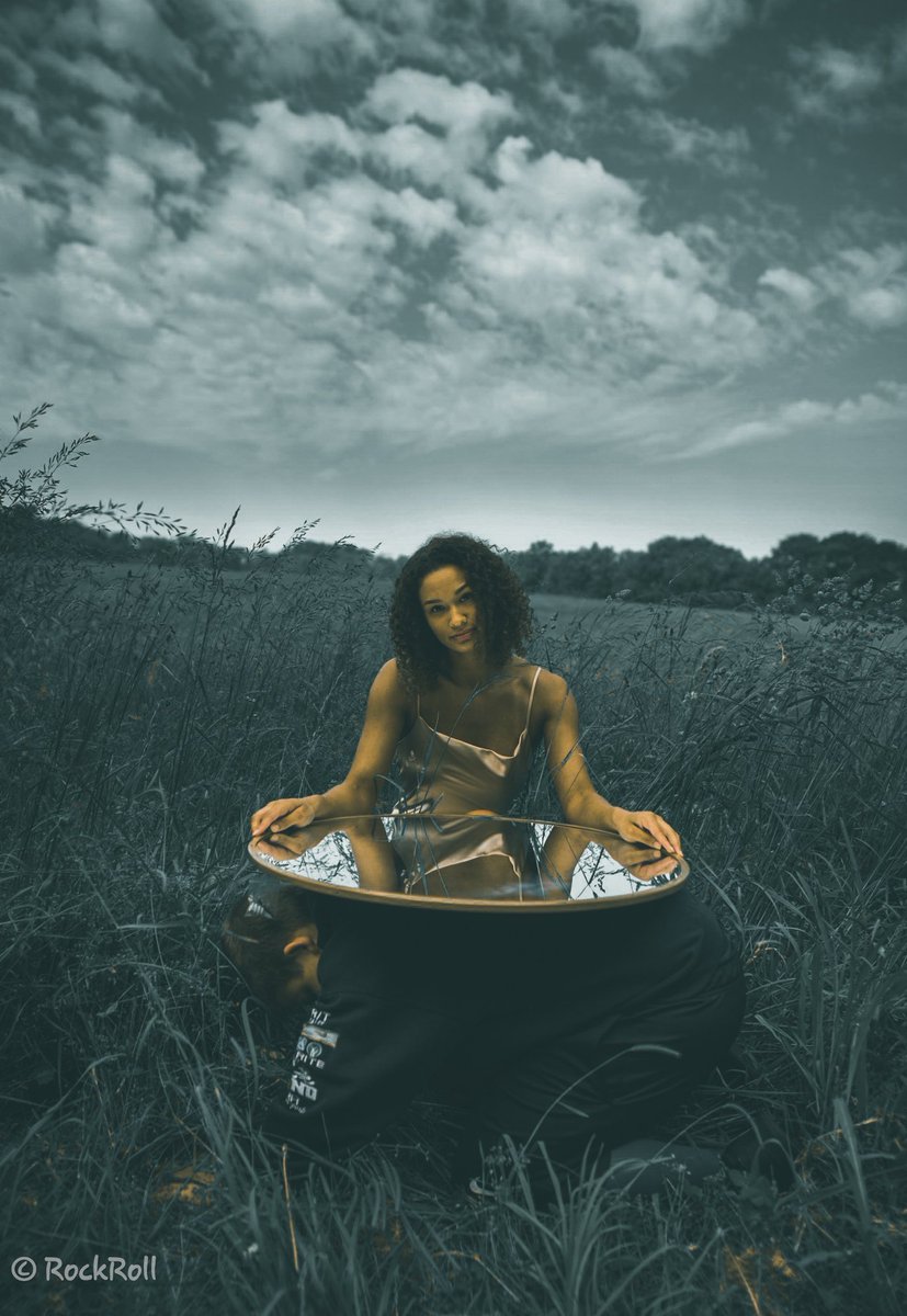 richphresh's tweet image. Some Presets I created for landscape and some portrait pictures...
Frame 1 is an original pic I downloaded..
Interested parties can download the Presets (frame 2-4) from the link below
drive.google.com/folderview?id=…
