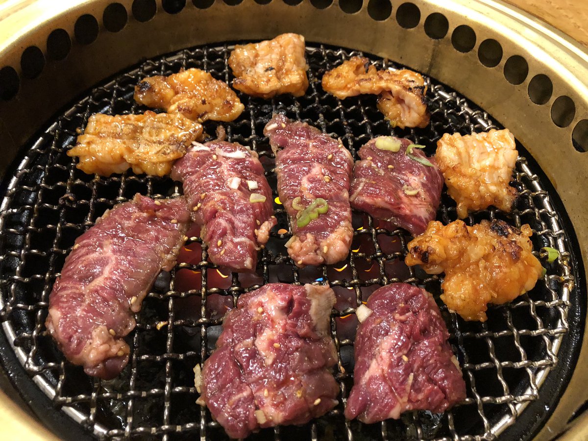 リキ Liquid على تويتر 久々に外でディナーは新宿の松月館で焼肉 全ての料理が美味しくて一番の焼肉屋かも 金曜日の夜なのに 貸し切り状態