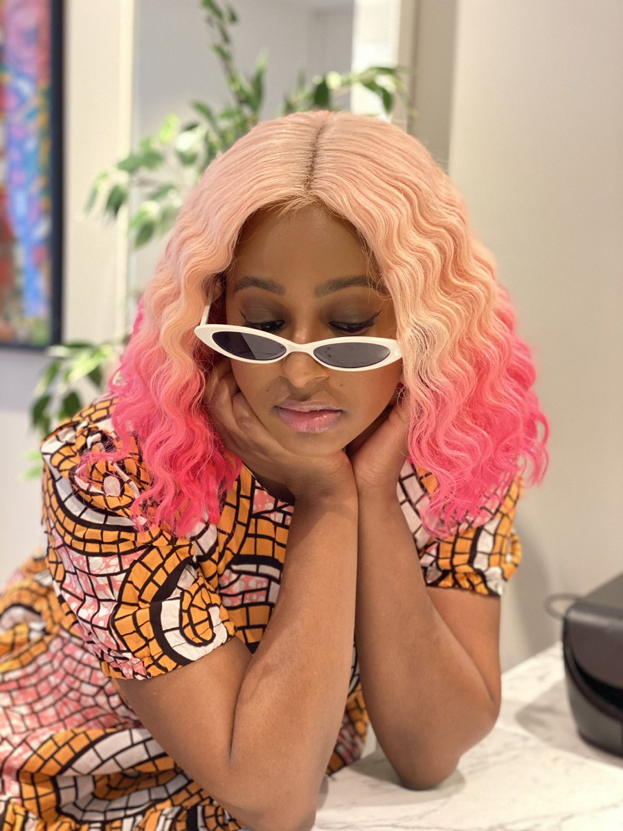 cuppymusic's tweet photo. 🧁😎 #TGIF https://t.co/c98mqbk1mF