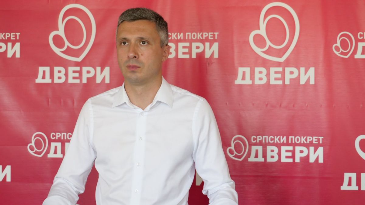 .@BoskoObradovic: Предлог споразума о превазилажењу политичке кризе
Идеја Споразума је да иза њега стану представници и власти и опозиције, са циљем враћања поверења бирача у изборни процес у Србији.
https://t.co/JmX9sivZV1 https://t.co/de7Eh22fMR