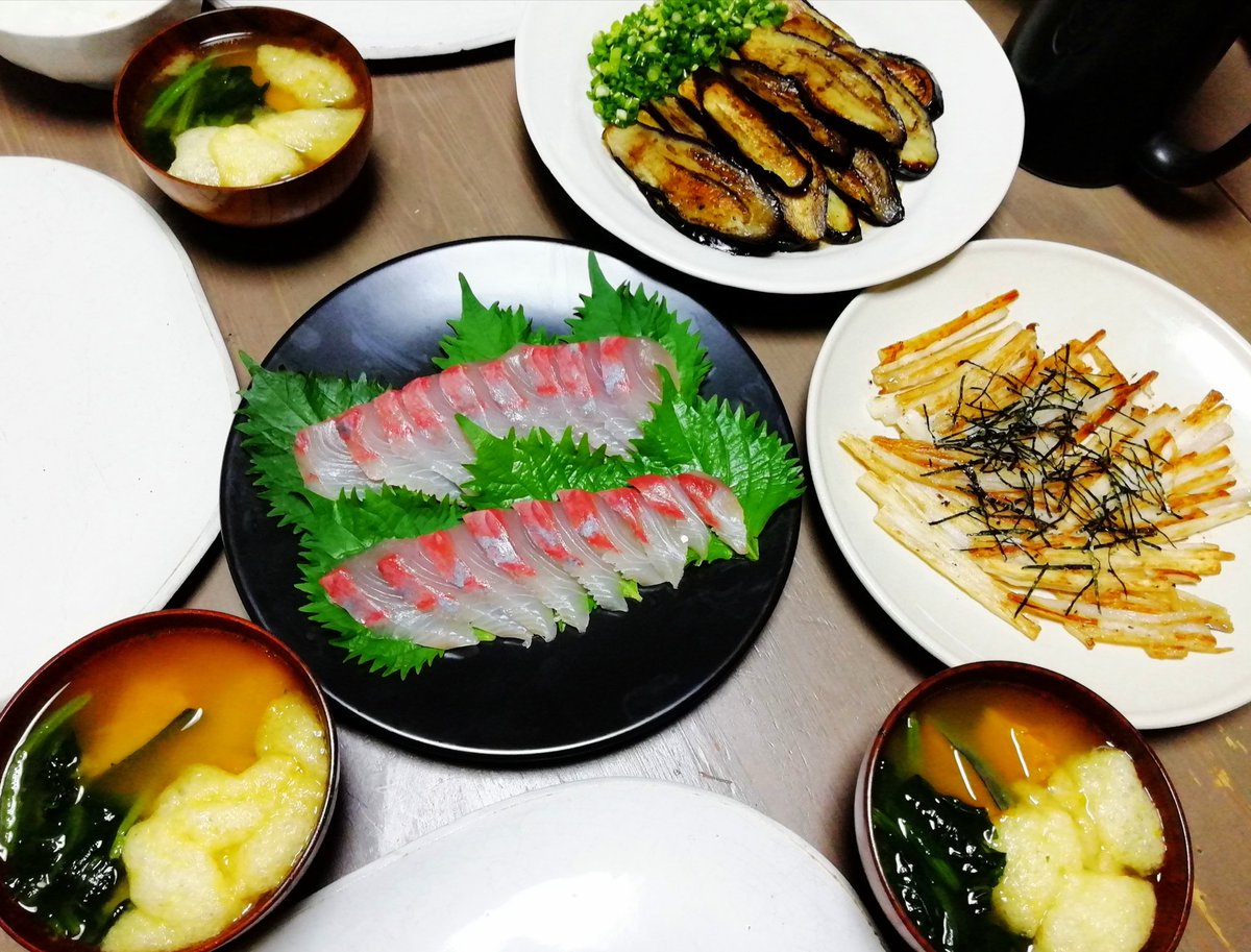 かんぱちお刺身 茄子のバルサミコソテー ハッシュド長芋 南瓜とほうれん草と松山揚 みほのイラスト
