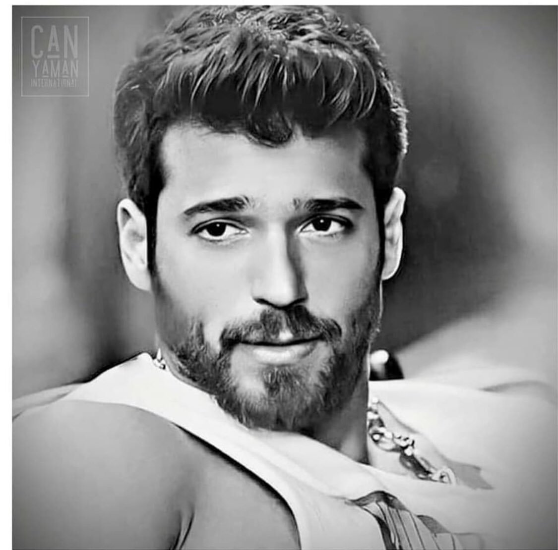 trdoughty's tweet photo. @CanYamanNews @canyaman1989 #bayyanlis https://t.co/4s3QyQyl0b