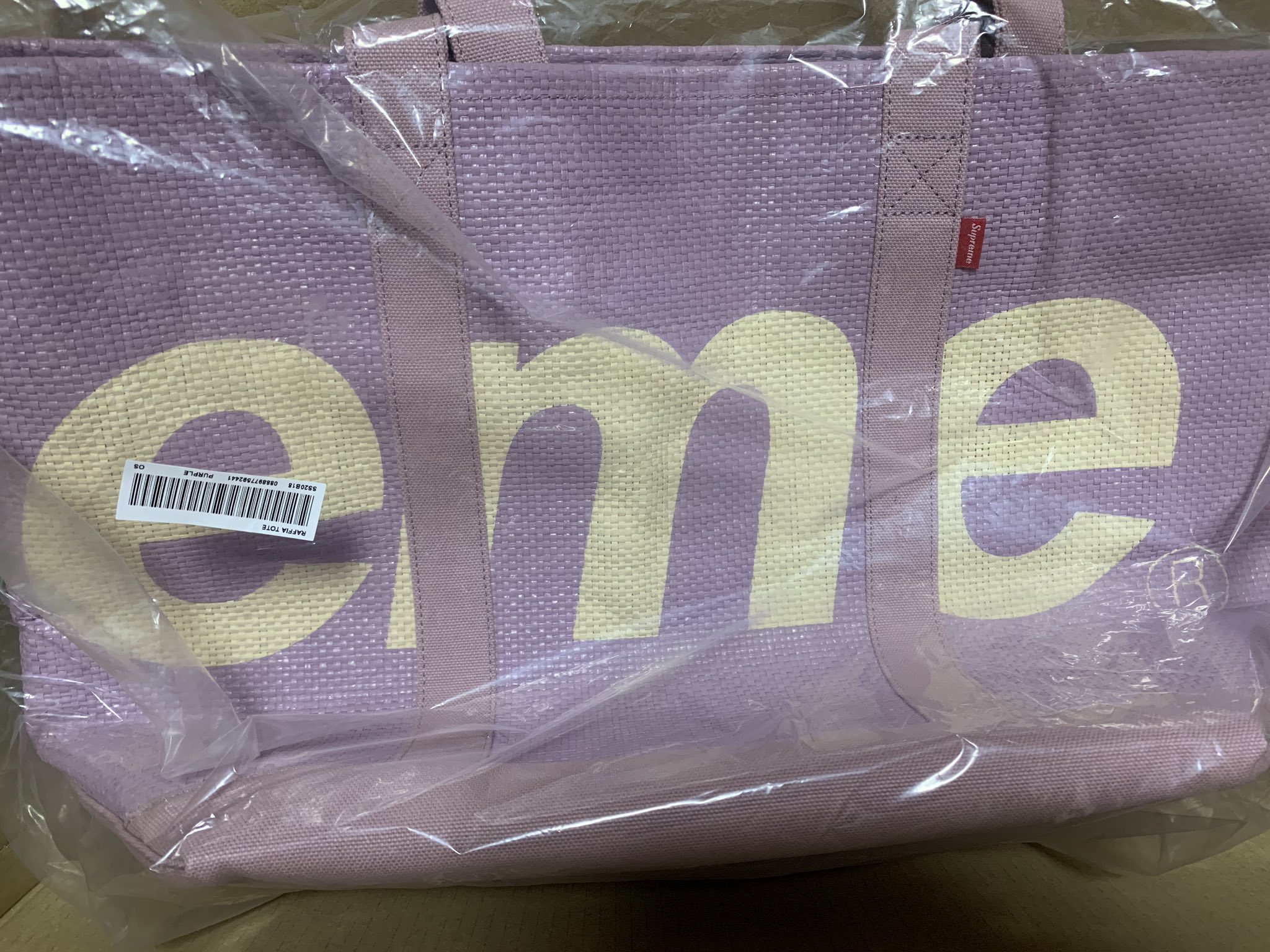 Julian Supreme Raffiatote Purple シュプリーム トートバッグ メルカリ 出品中 新品未使用 本物 正規品 日本発送 興味ある方リプかdmにてお問い合わせください T Co E0xkcdh2x4 Twitter