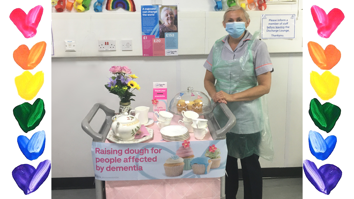 Throughout July the Glenfield Discharge Lounge will be holding a cup cake sale, 3.00-3.30pm in aid of the Alzheimer's Society. 🧁🌈
<a href="/alzheimerssoc/">Alzheimer's Society</a> @UHLfox <a href="/ActivitiesUhl/">Meaningful Activities UHL</a> <a href="/DrFoxLHC/">Leicester Hospitals Charity</a>