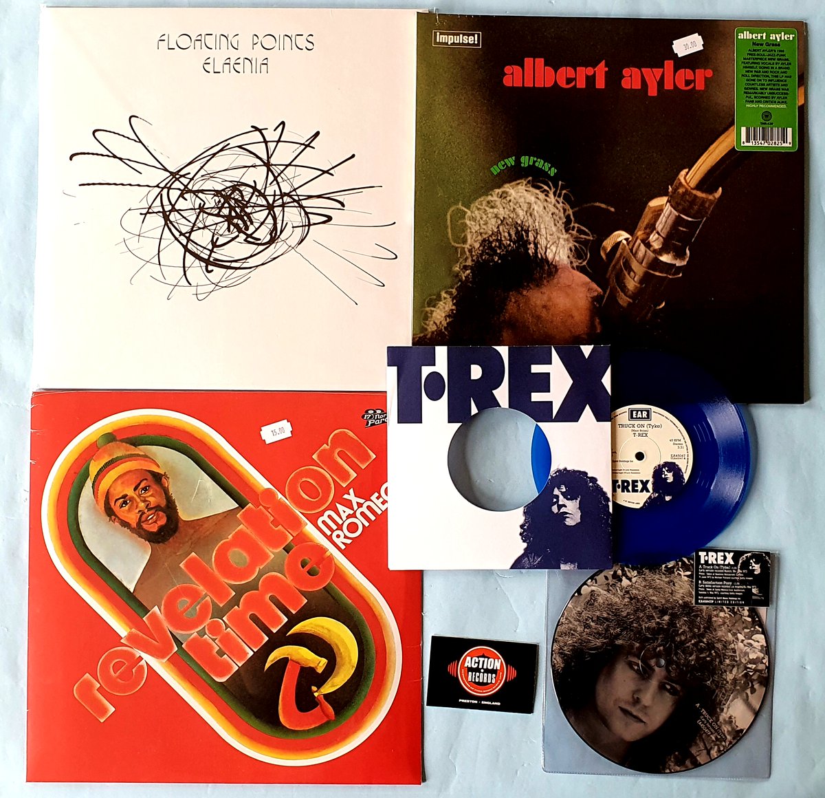 ActionRecords's tweet photo. NEW RELEASES! @paulwellerHQ @thecharlatans @DavidBowieReal @MEnnioMorricone @sparksofficial @WillieNelson #MosGenerator #helpthewitch @Fiery_Furnaces #MaxRomeo #AlbertAyler @floatingpoints @MeltYrselfDown #Trouble #OutlawKing #TRex #FistfulOfDollars
https://t.co/Q15zmjbBK0 https://t.co/he6FNAr3ou