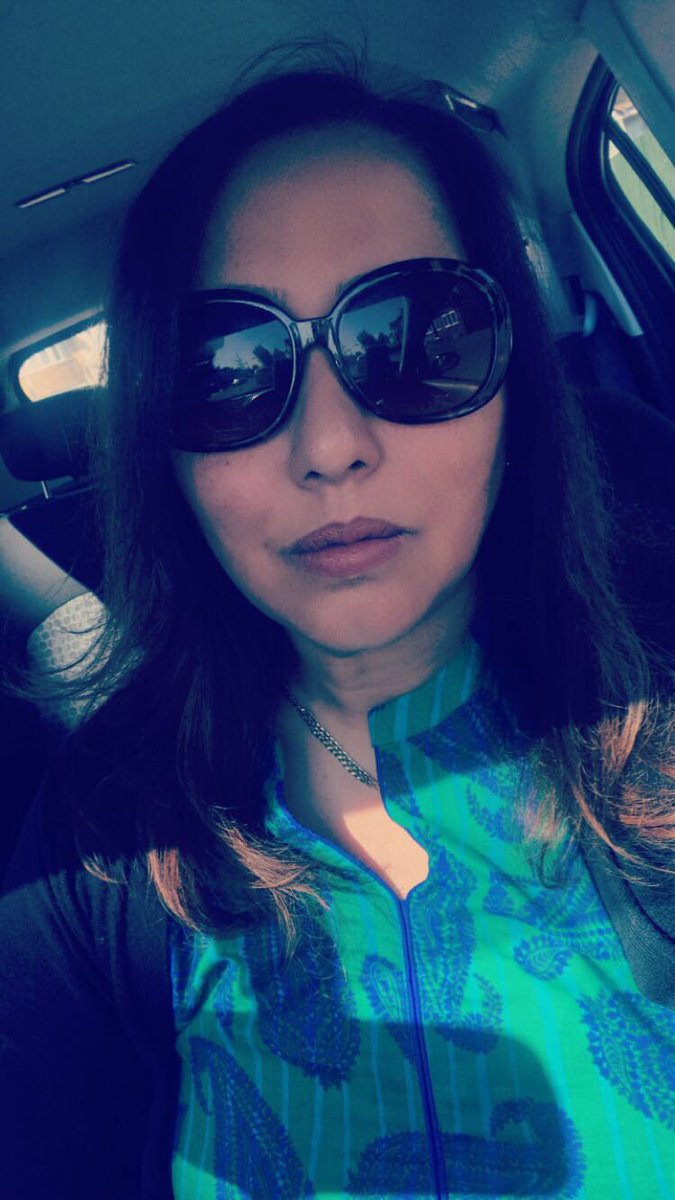 rubyraza's tweet image. Lyca 💚💙
#Friday means WIN WIN WIN £50 voucher for a  #MockDrivingTest on @LycaRadio1458 🎧🚘 10am-1pm #VroomVroom 🏎
PLUS a SPECIAL “Nineties and Noughties” Hour remembering #SarojKhan 🙏🏼 #RIPSarojKhan #legend .... make it a date !!