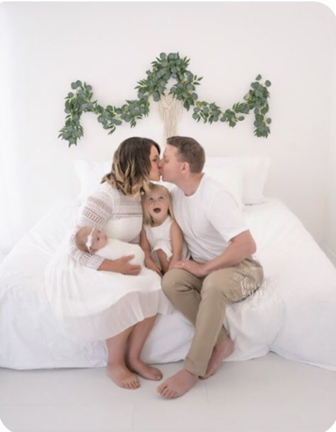 _Amy79's tweet image. 10 years of Marriage today 
Over 60 countries visited
3 house moves between us 
A 30th and 2 x 40th’s
And eventually with a little patience 2 beautiful daughters 

I’d do it all again but only with @lambstu