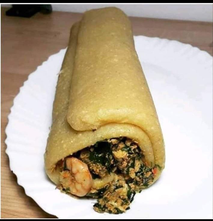 Mbahdeyforyou's tweet photo. When you buy shawarma at Ibadan https://t.co/e5aPp7W1F2