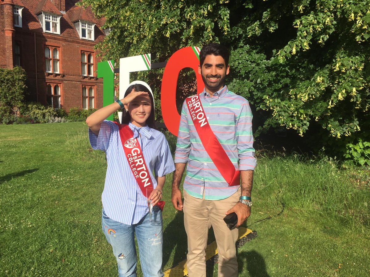 A heartfelt thank you to the Guides & Stewards – the Lawrence Room committee, Jenny Blackhurst, Hannah Westall,  @MaureenHackett4, Catherine Rawlings, Sandra Fulton, Jane Crawford. And to the Volunteers from @wi_girton,  @jlandpartners,  @GirtonJCR,  @McrGirton and, 15/n